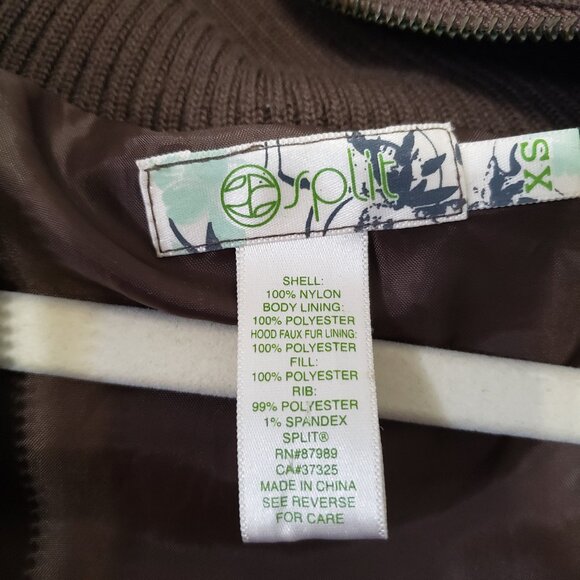 Split Jacket - Picture 12 of 12